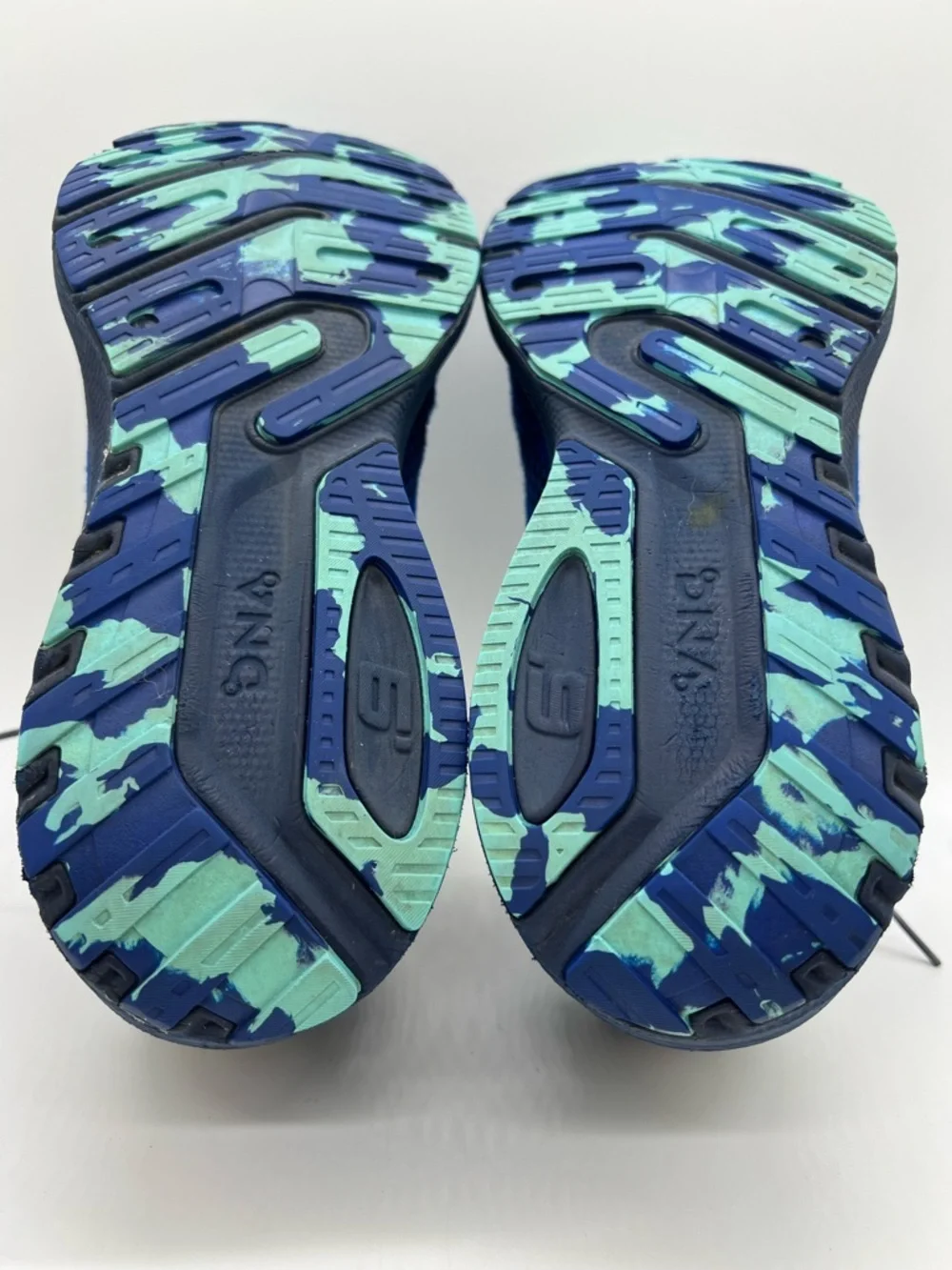 Brooks launch limited